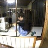 ベランダで妹が出れなくなった。緊急事態