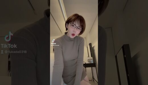 お姉さんがベットで襲ってくるVR  #shorts