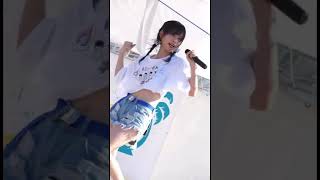 【アイドル放送事故】ホットパンツからハミでる注目