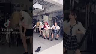 よーく見てみると実は....　girls street fighter？ #shorts