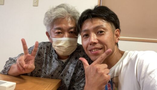 桐崎栄二の家で
